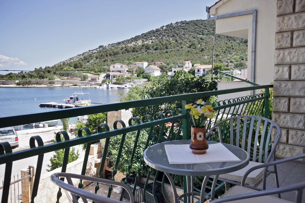 Villa Stana Vinišće Εξωτερικό φωτογραφία